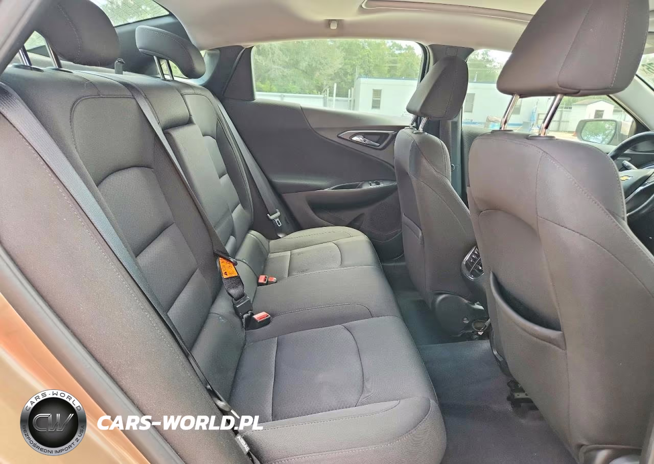 2018 Chevrolet Malibu Lt VIN:1G1ZD5ST1JF167281 - 10