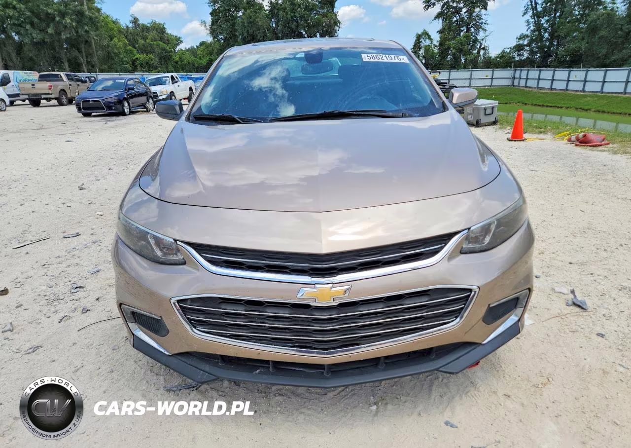 2018 Chevrolet Malibu Lt VIN:1G1ZD5ST1JF167281 - 5