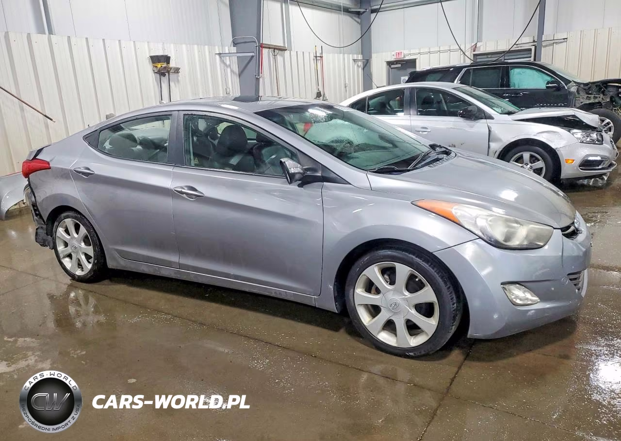 2012 Hyundai Elantra Limited VIN:KMHDH4AE9CU320079 - 4
