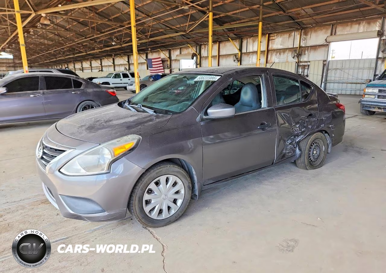 2016 Nissan Versa 1.6 S Plus