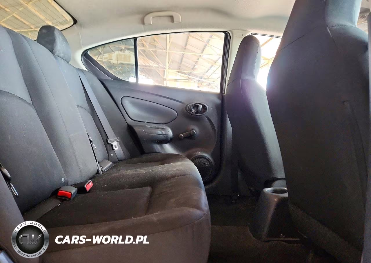 2016 Nissan Versa 1.6 S Plus VIN:3N1CN7AP0GL817343 - 10