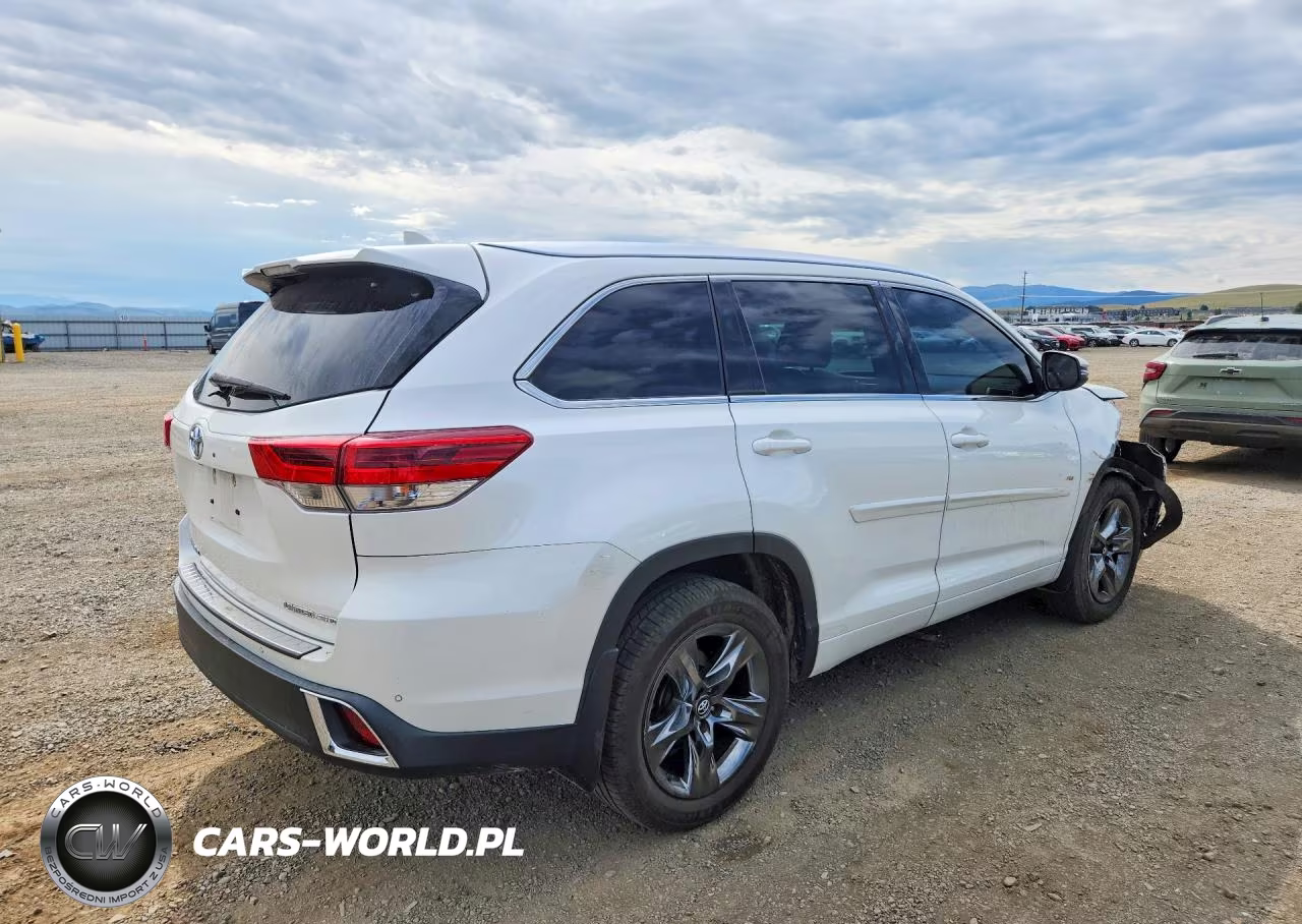 2017 Toyota Highlander Limited Platinum VIN:5TDDZRFH8HS434183 - 3