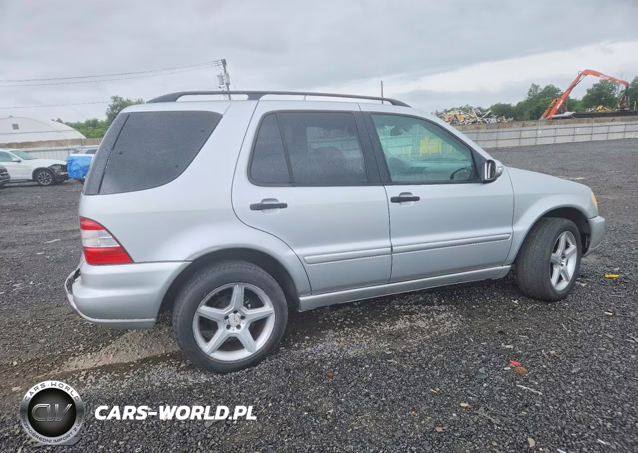 2003 Mercedes-Benz Ml 350 VIN:4JGAB57E13A415383 - 3