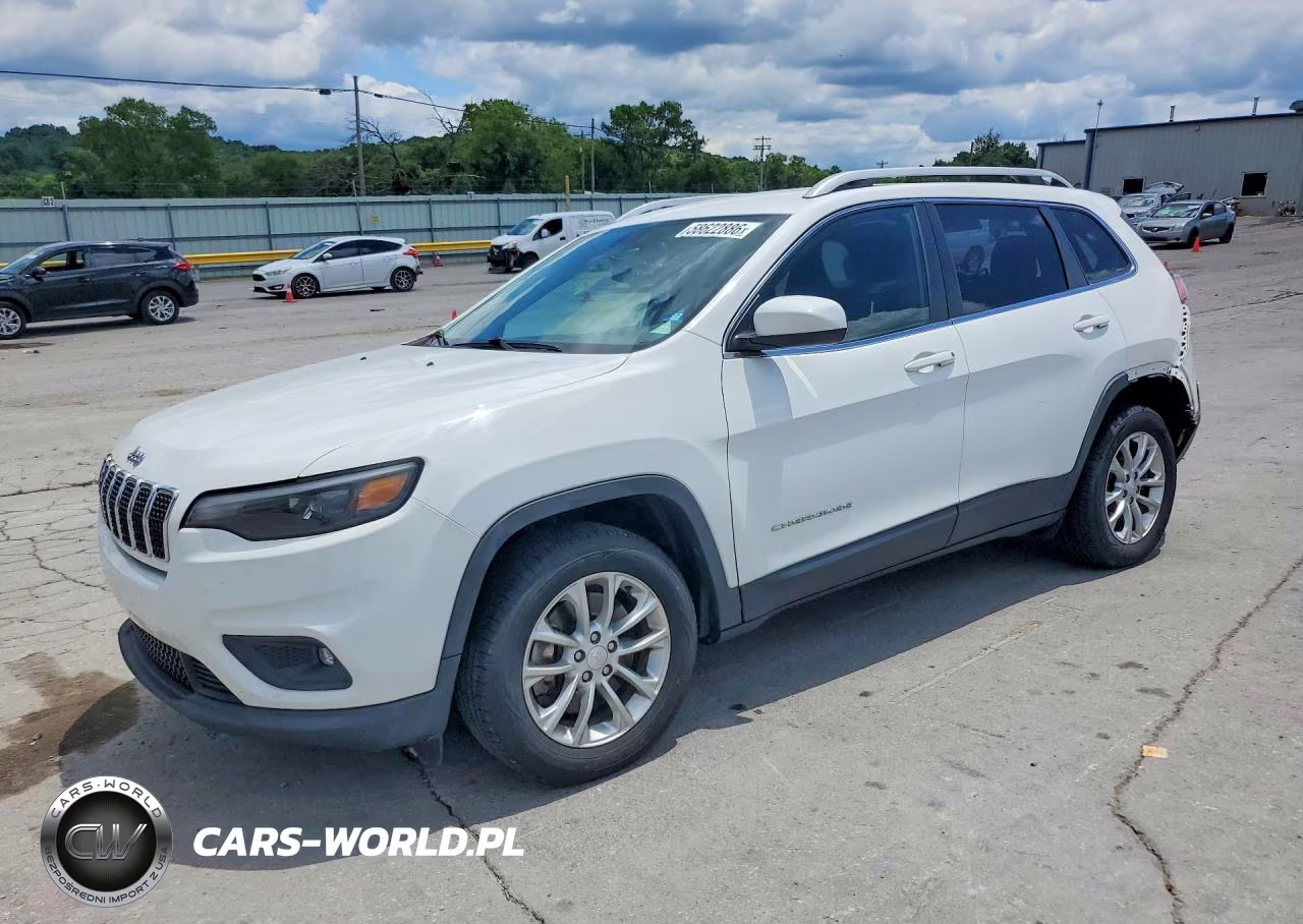 2019 Jeep Cherokee Latitude – zdjęcie 1 z 13