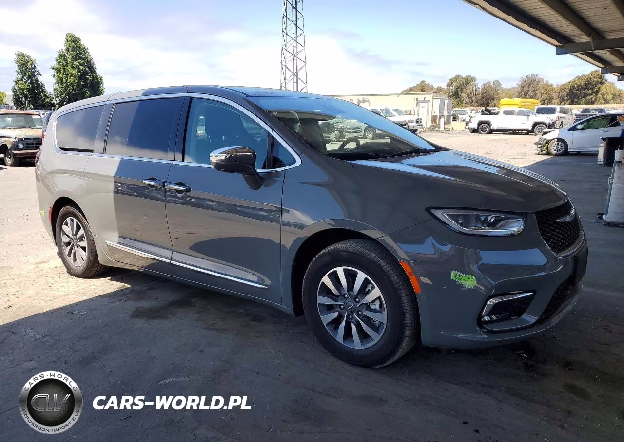 2022 Chrysler Pacifica Hybrid Limited VIN:2C4RC1S71NR227614 - 4