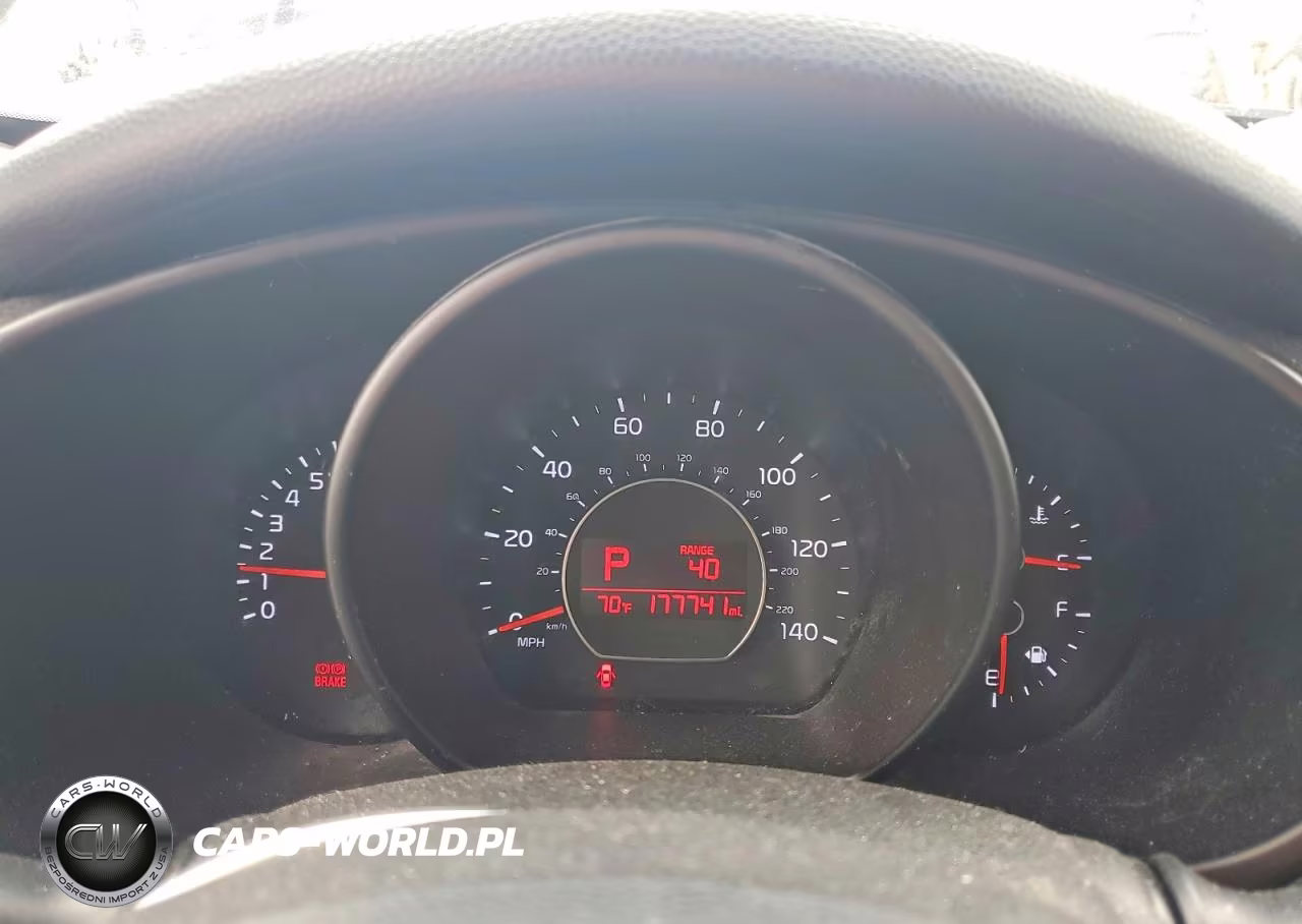 2016 Kia Soul Base VIN:KNDJN2A20G7317814 - 9