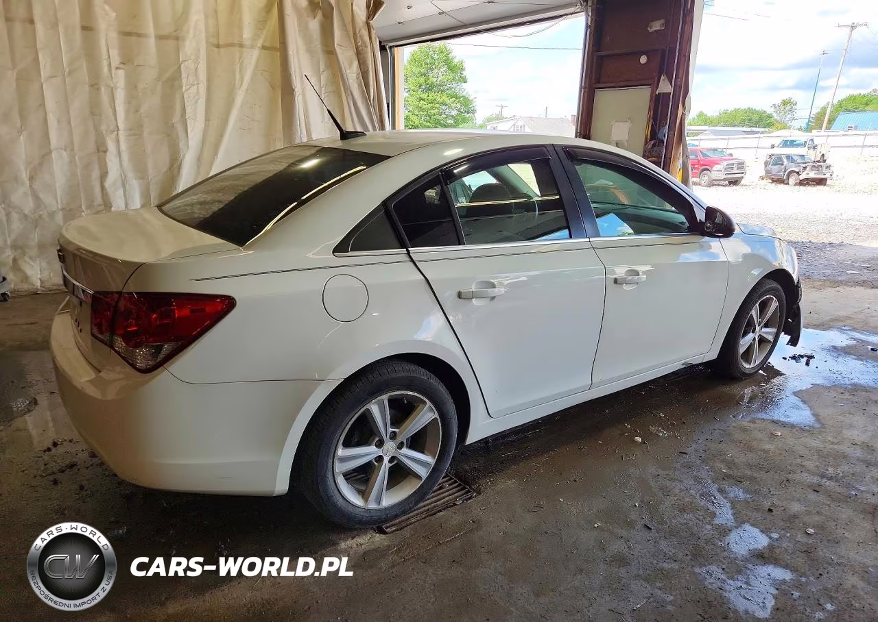 2011 Chevrolet Cruze Ls VIN:1G1PC5SH8B7297690 - 3