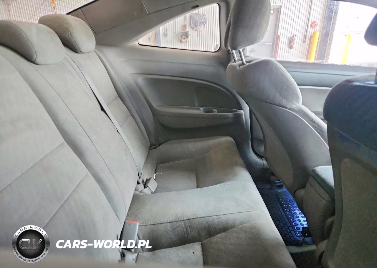2011 Honda Civic Lx VIN:2HGFG1B6XBH510238 - 10