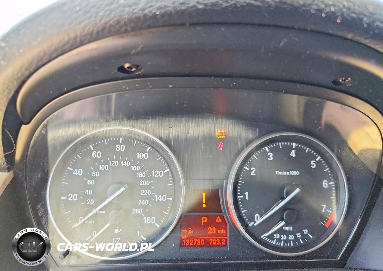 2015 BMW X1 xDrive28I VIN:WBAVL1C59FVY36845 - 9