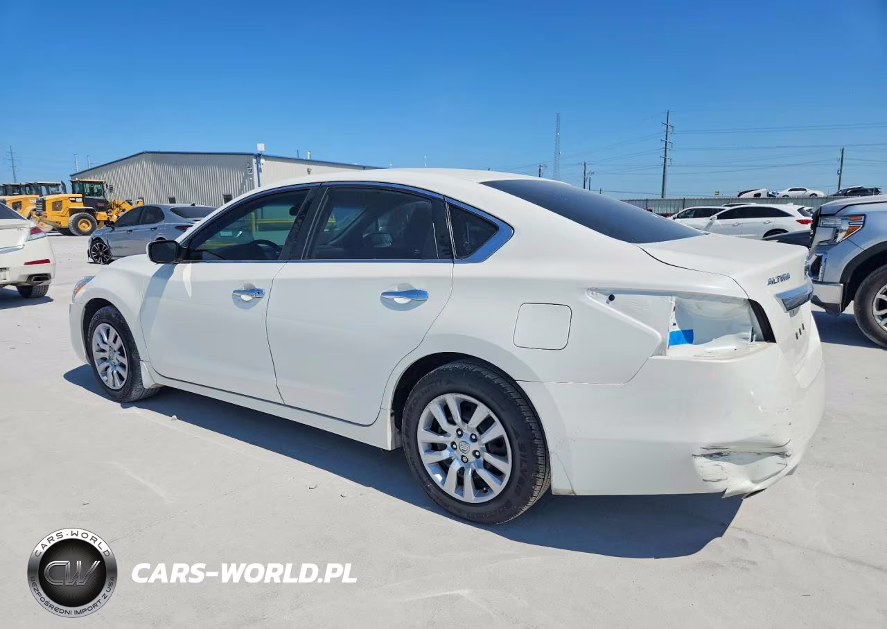 2015 Nissan Altima 2.5 S VIN:1N4AL3AP5FN346748 - 2