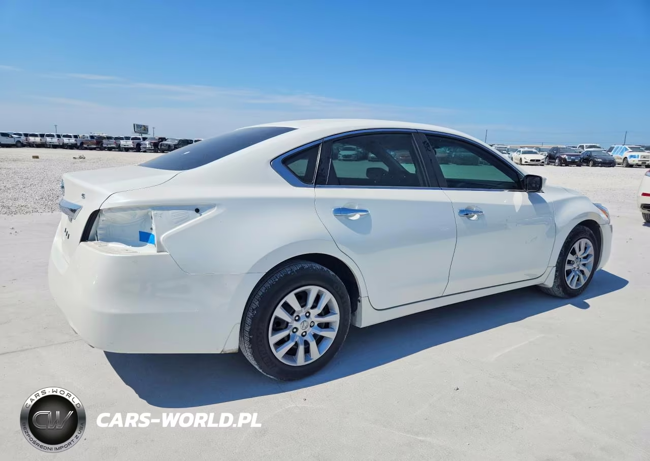 2015 Nissan Altima 2.5 S VIN:1N4AL3AP5FN346748 - 3
