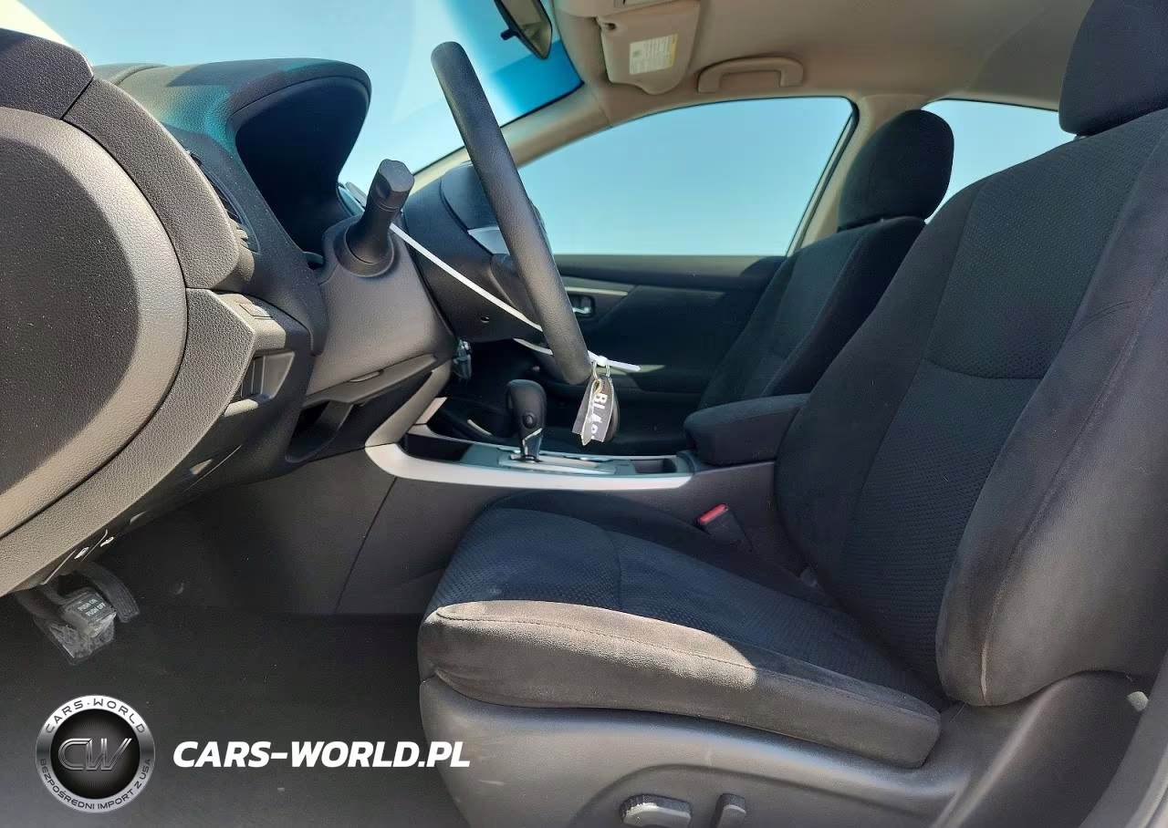 2015 Nissan Altima 2.5 S VIN:1N4AL3AP5FN346748 - 7