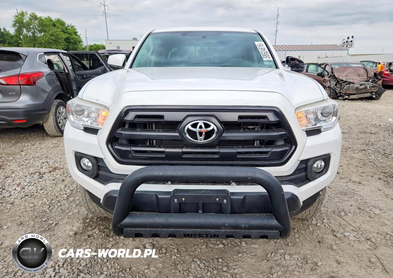 2017 Toyota Tacoma Sr V6 VIN:3TMCZ5AN8HM118820 - 5