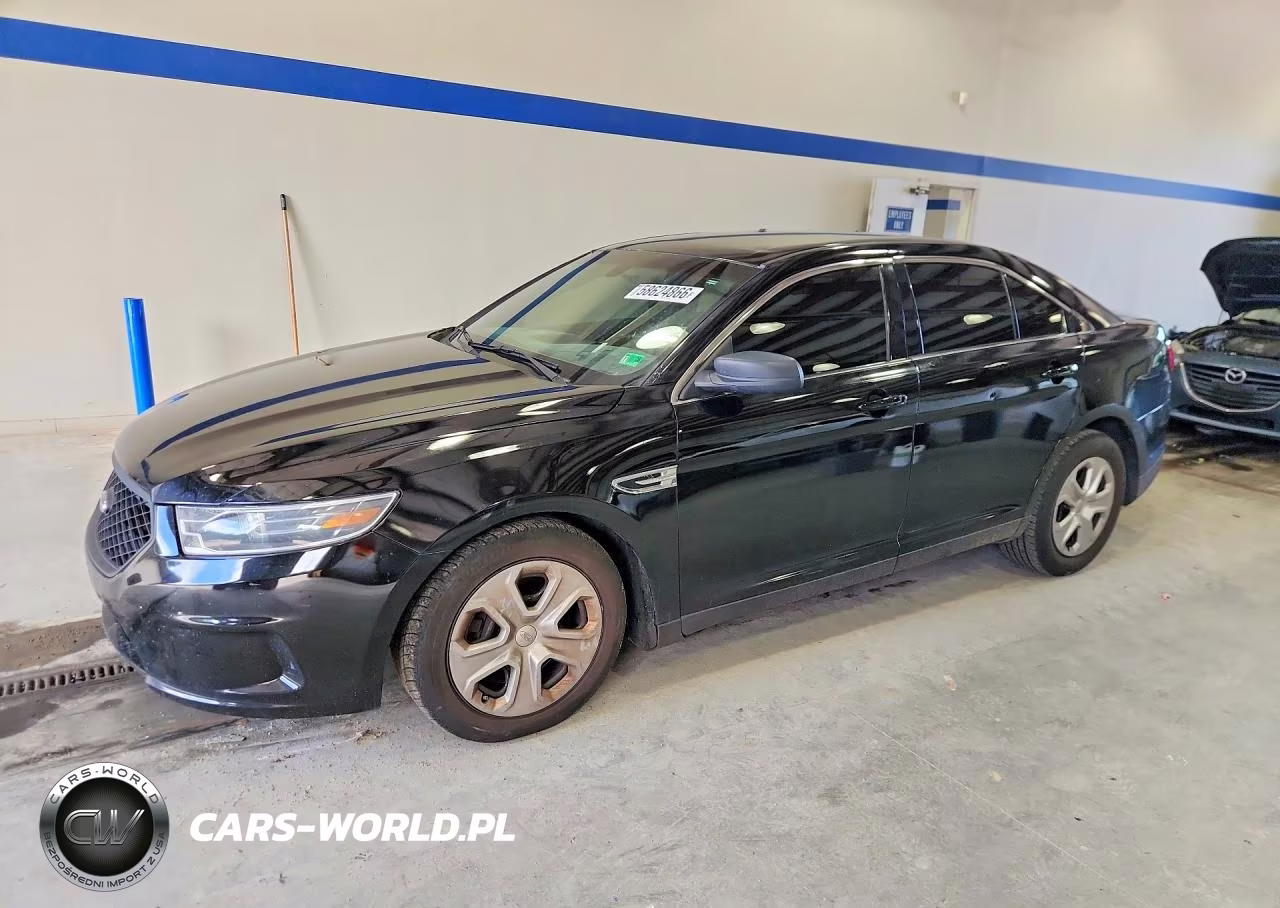 2015 Ford Taurus Police – zdjęcie 1 z 12