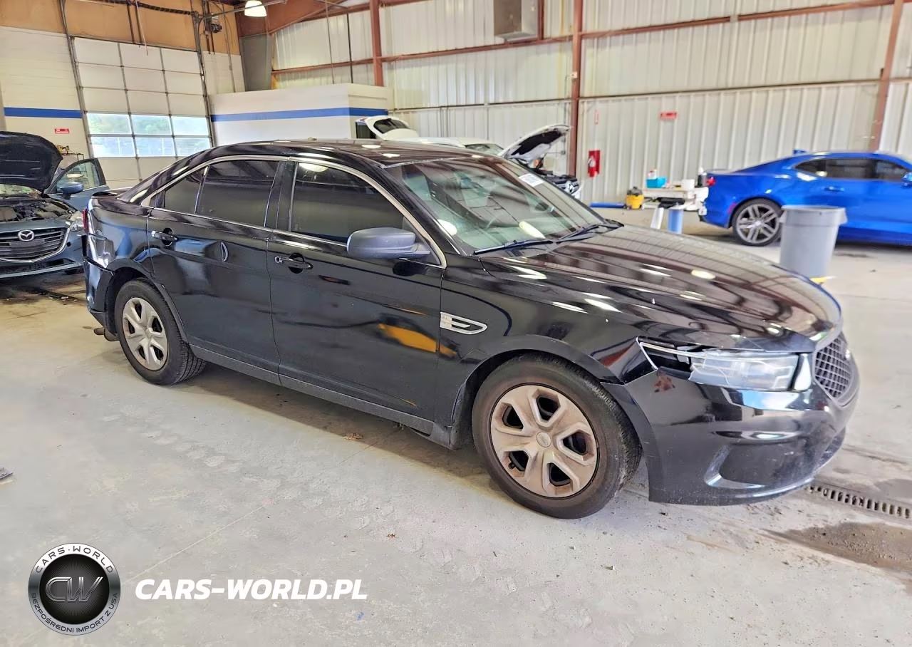 2015 Ford Taurus Police VIN:1FAHP2L84FG208092 - 4