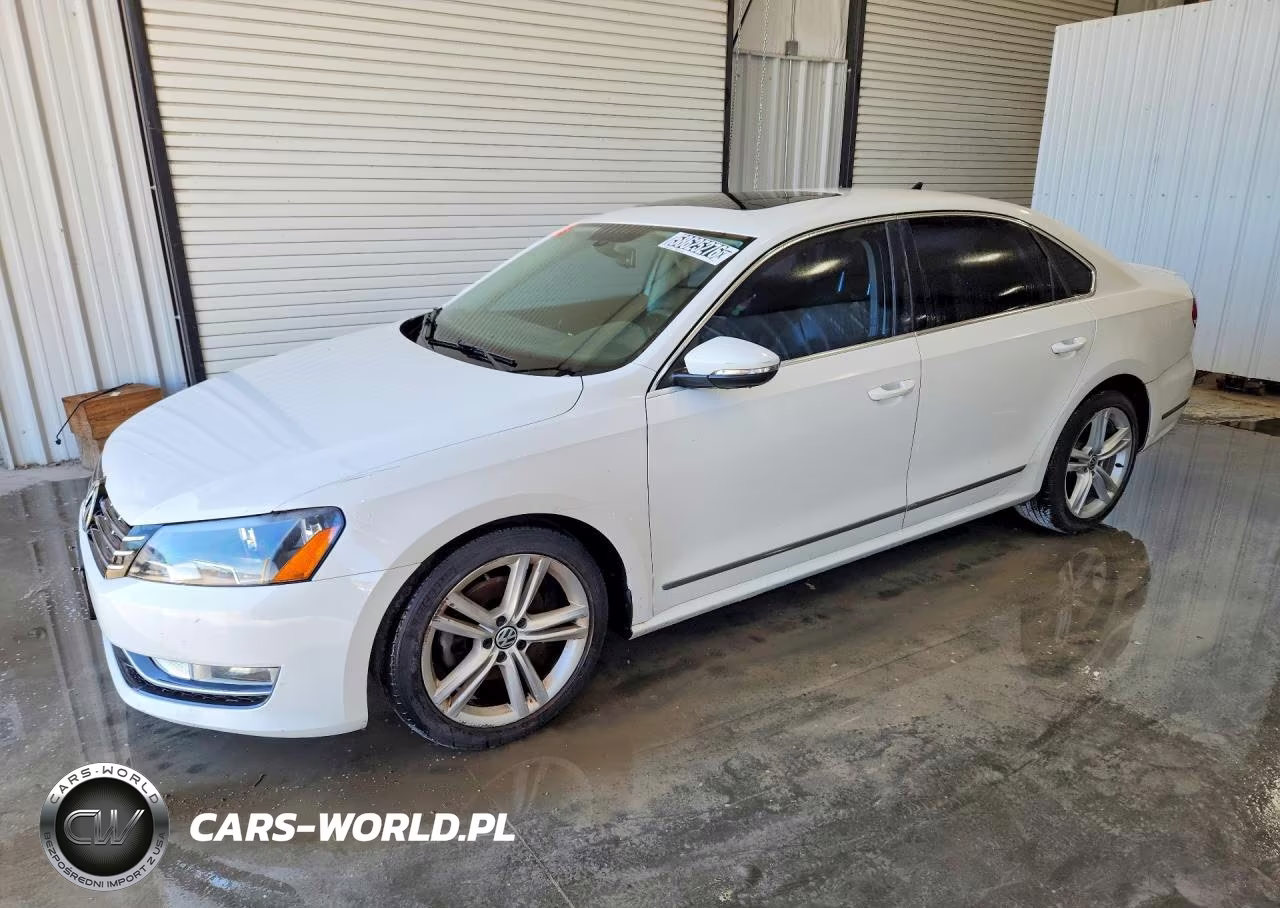 2012 Volkswagen Passat Sel