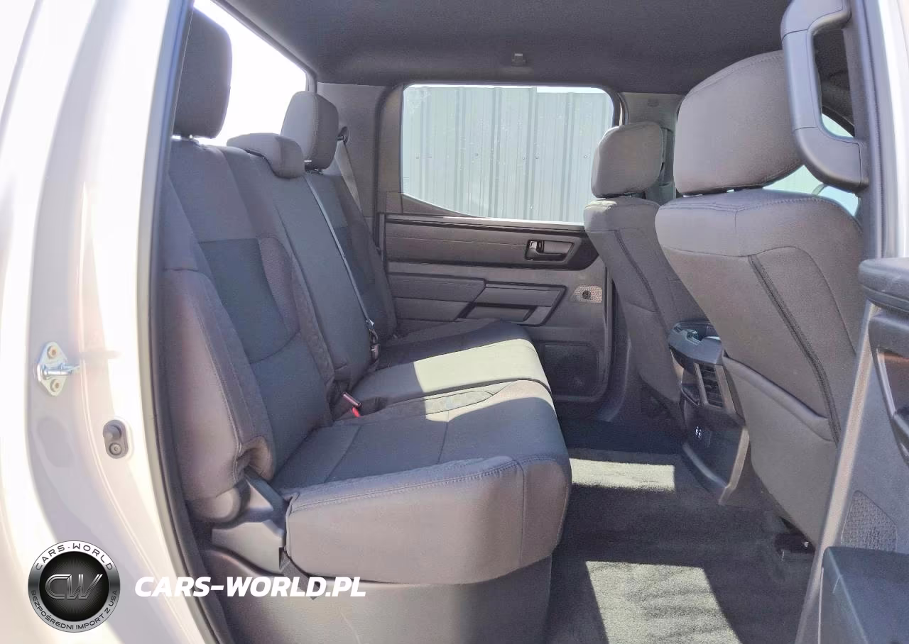 2026 Toyota Tundra Sr VIN:5TFKB5DB1TX339955 - 10
