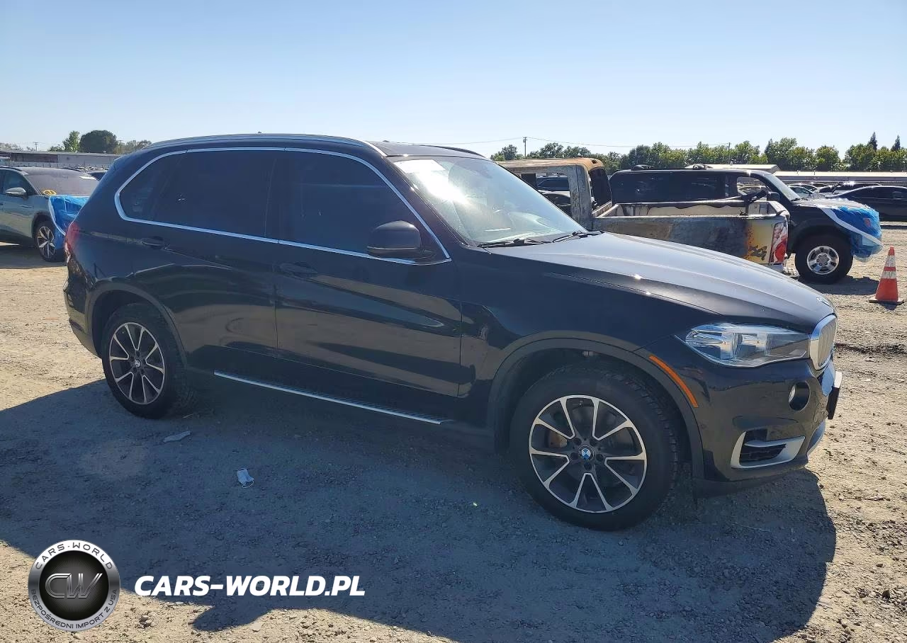 2015 BMW X5 xDrive50I VIN:5UXKR6C50F0J79415 - 4