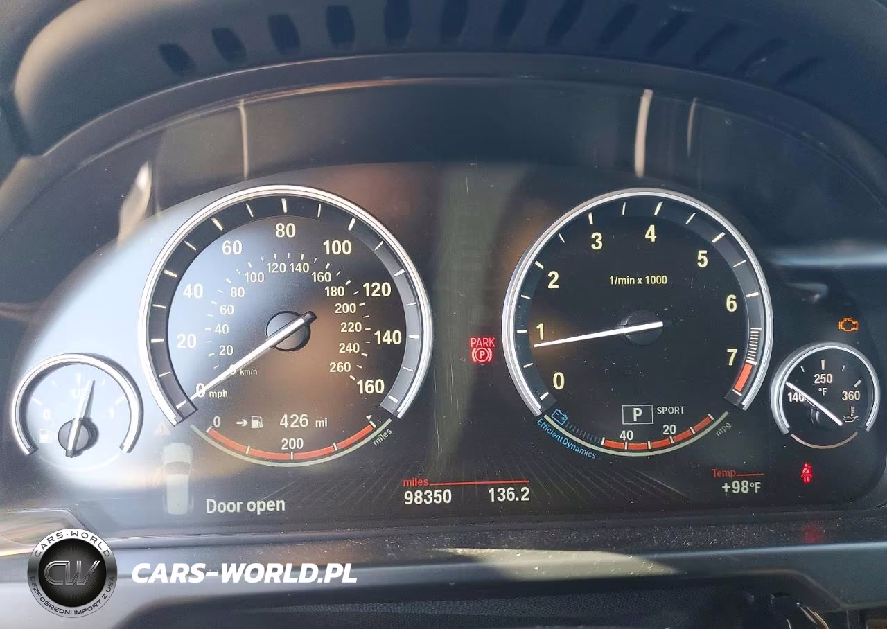 2015 BMW X5 xDrive50I VIN:5UXKR6C50F0J79415 - 9