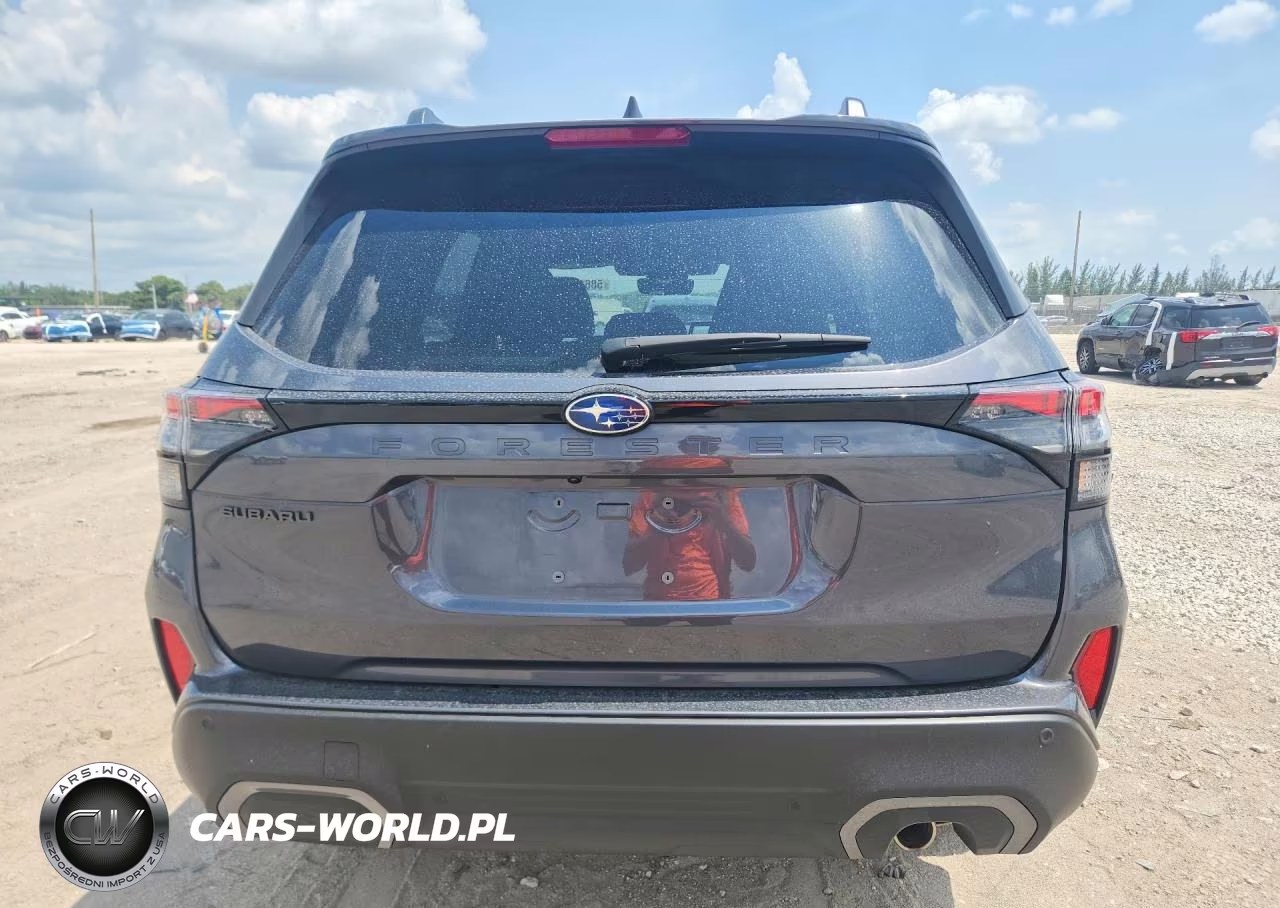 2025 Subaru Forester Limited VIN:JF2SLDRCXSH447185 - 6