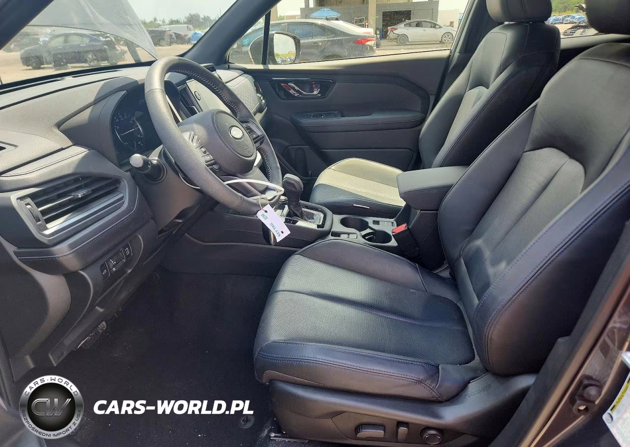 2025 Subaru Forester Limited VIN:JF2SLDRCXSH447185 - 7