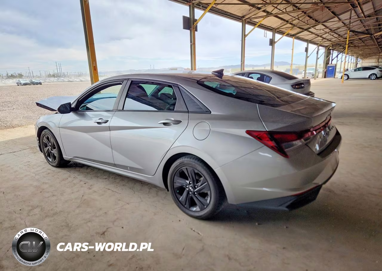 2022 Hyundai Elantra Sel VIN:5NPLM4AG7NH055382 - 2