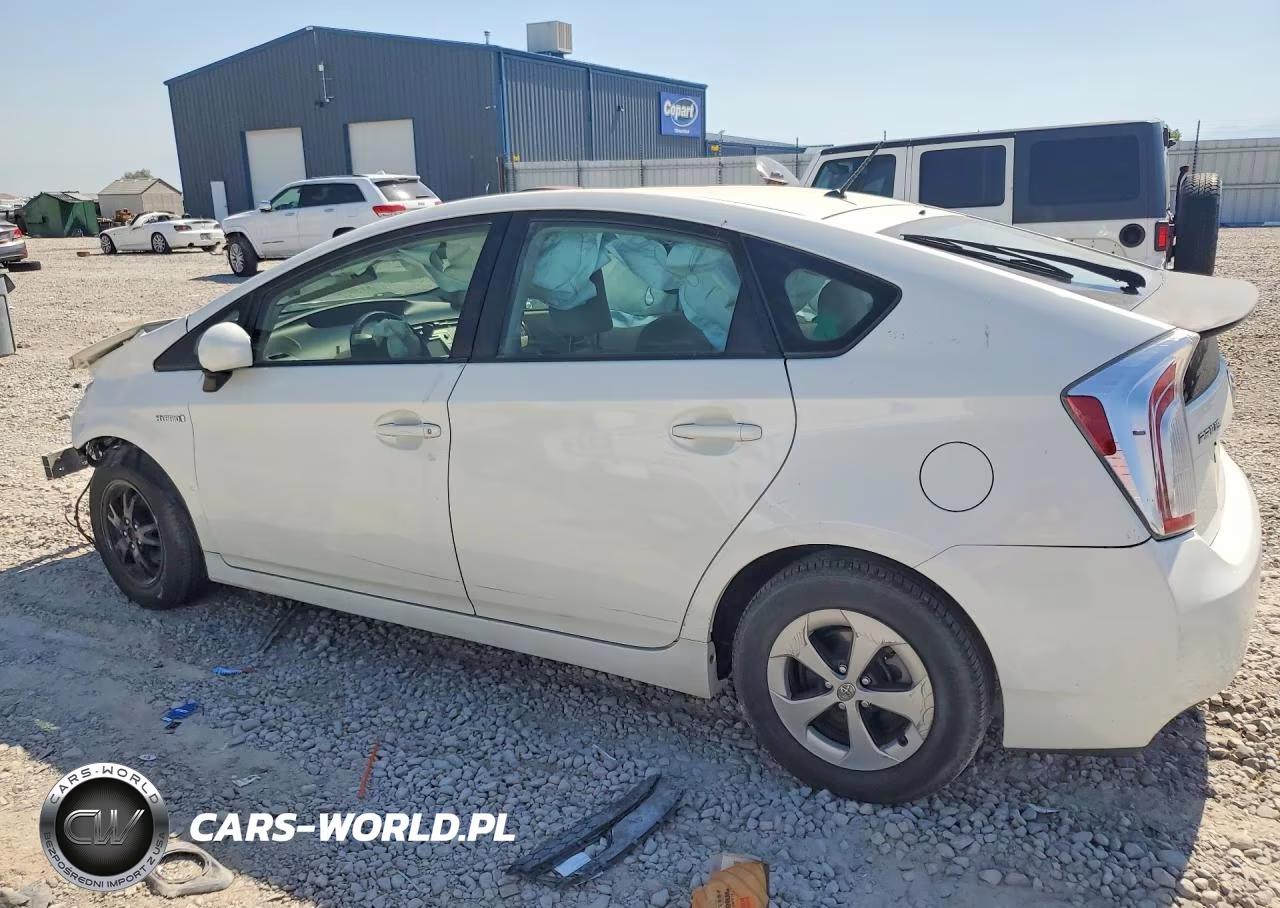 2013 Toyota Prius Two VIN:JTDKN3DU7D5641700 - 2