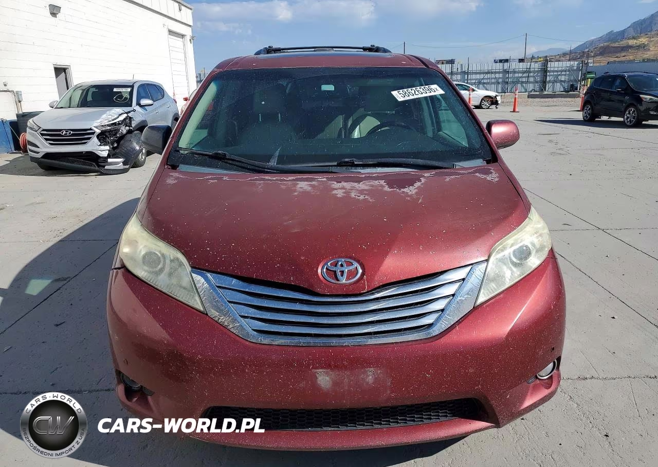 2011 Toyota Sienna Limited 7-Passenger VIN:5TDYK3DC2BS007566 - 5