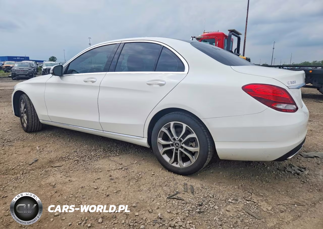 2017 Mercedes-Benz C 300 4Matic VIN:55SWF4KB5HU182790 - 2