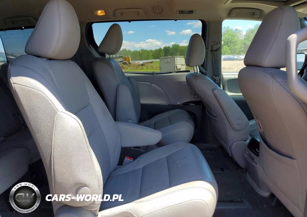 2016 Toyota Sienna Xle 7-Passenger VIN:5TDDK3DC2GS140799 - 11