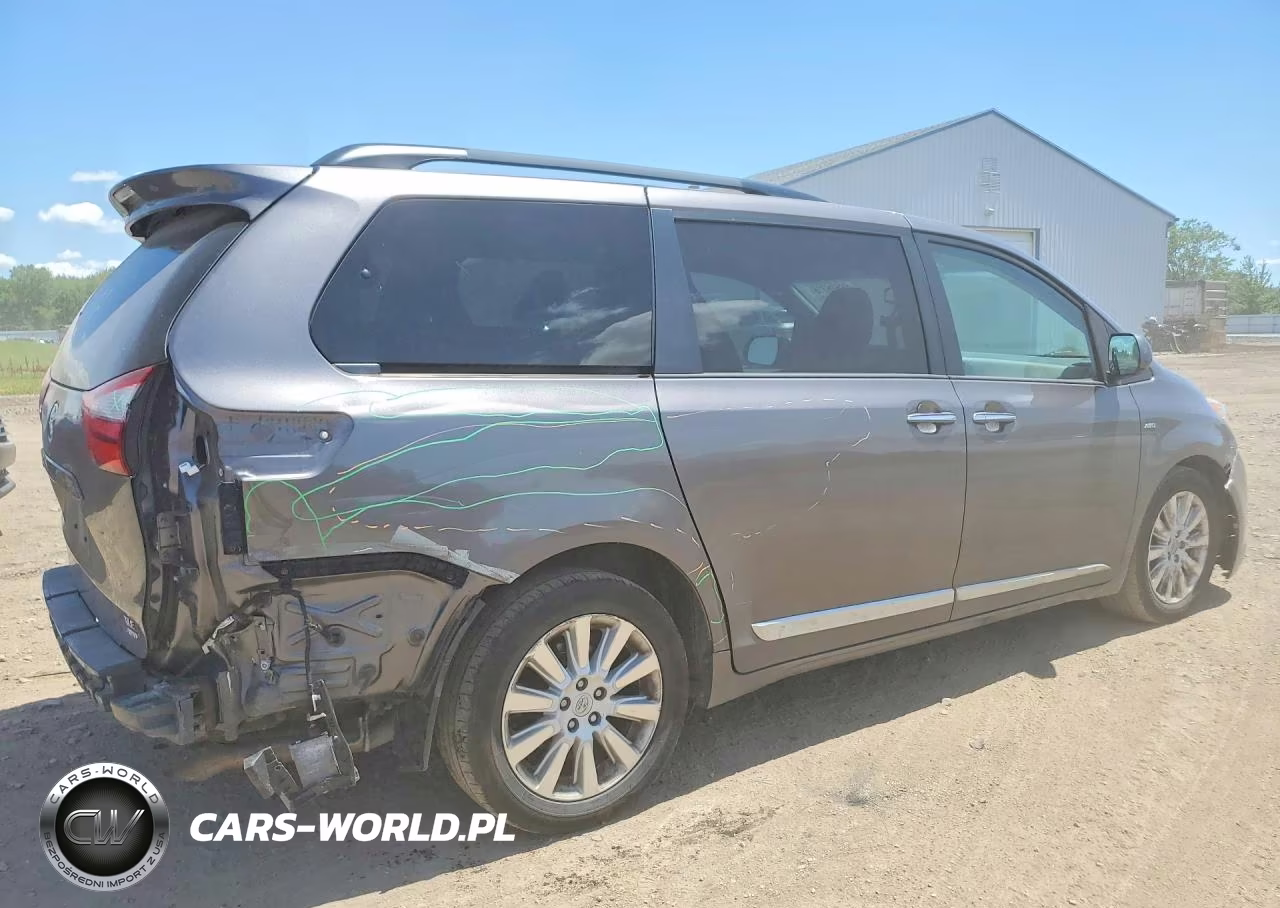 2016 Toyota Sienna Xle 7-Passenger VIN:5TDDK3DC2GS140799 - 3