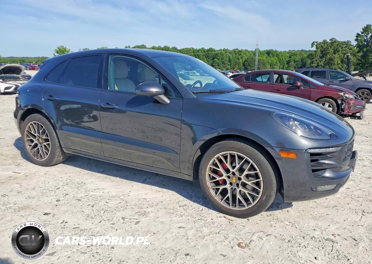2017 Porsche Macan Gts VIN:WP1AG2A55HLB53469 - 4