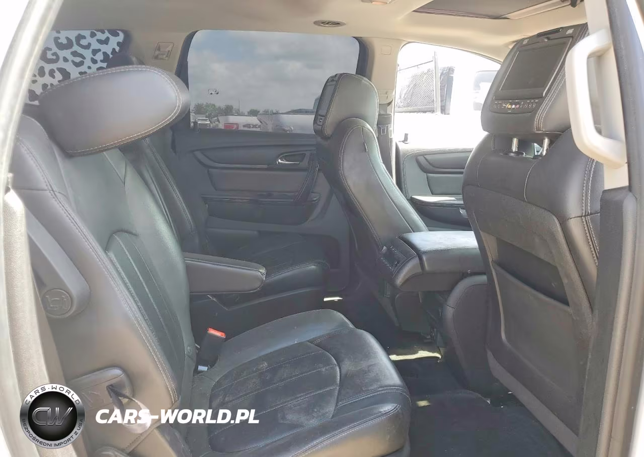 2017 Chevrolet Traverse Premier VIN:1GNKVJKD0HJ284856 - 11