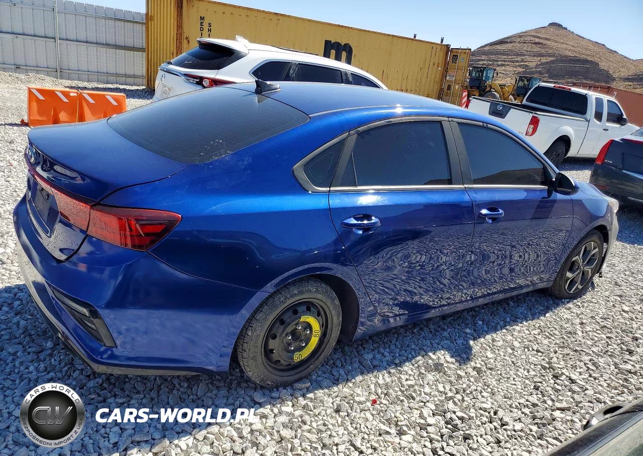 2019 Kia Forte Lxs VIN:3KPF24AD5KE064848 - 3