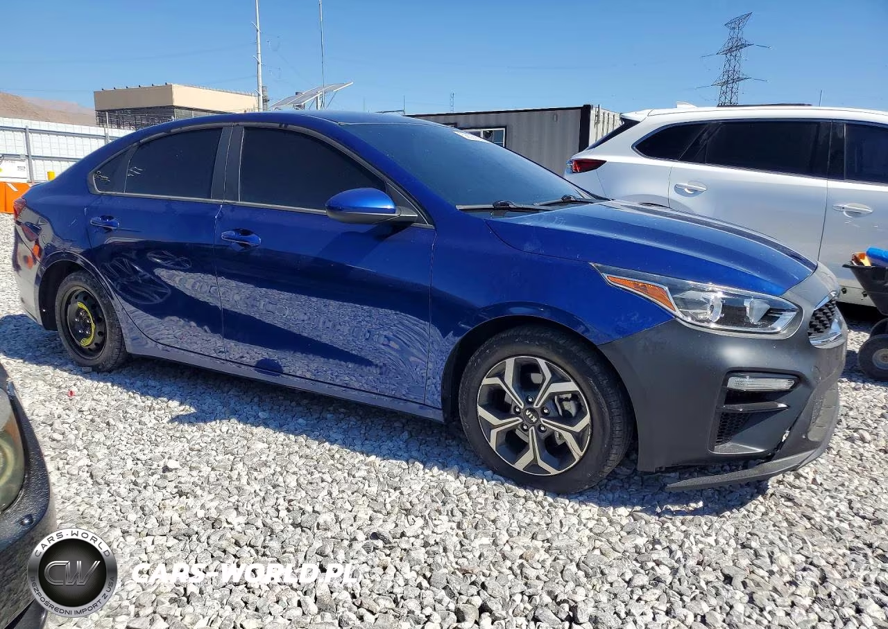2019 Kia Forte Lxs VIN:3KPF24AD5KE064848 - 4