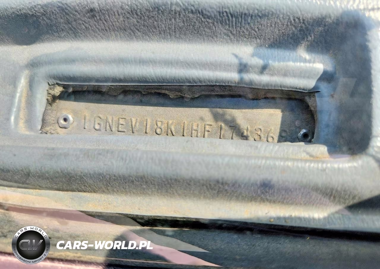 1987 Chevrolet Blazer V10 VIN:1GNEV18K1HF174369 - 14