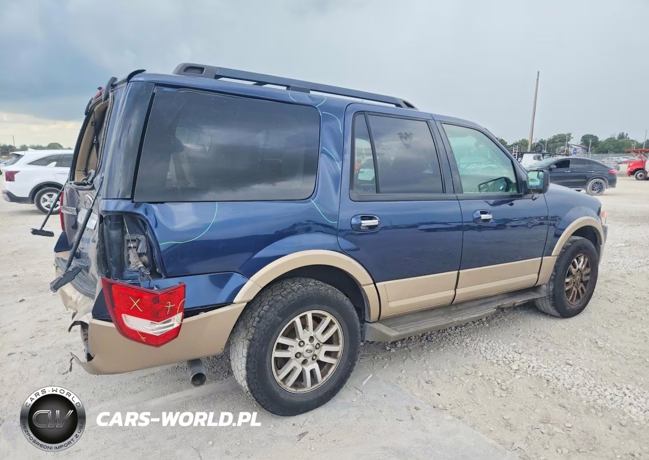 2013 Ford Expedition Xlt VIN:1FMJU1H50DEF61320 - 3