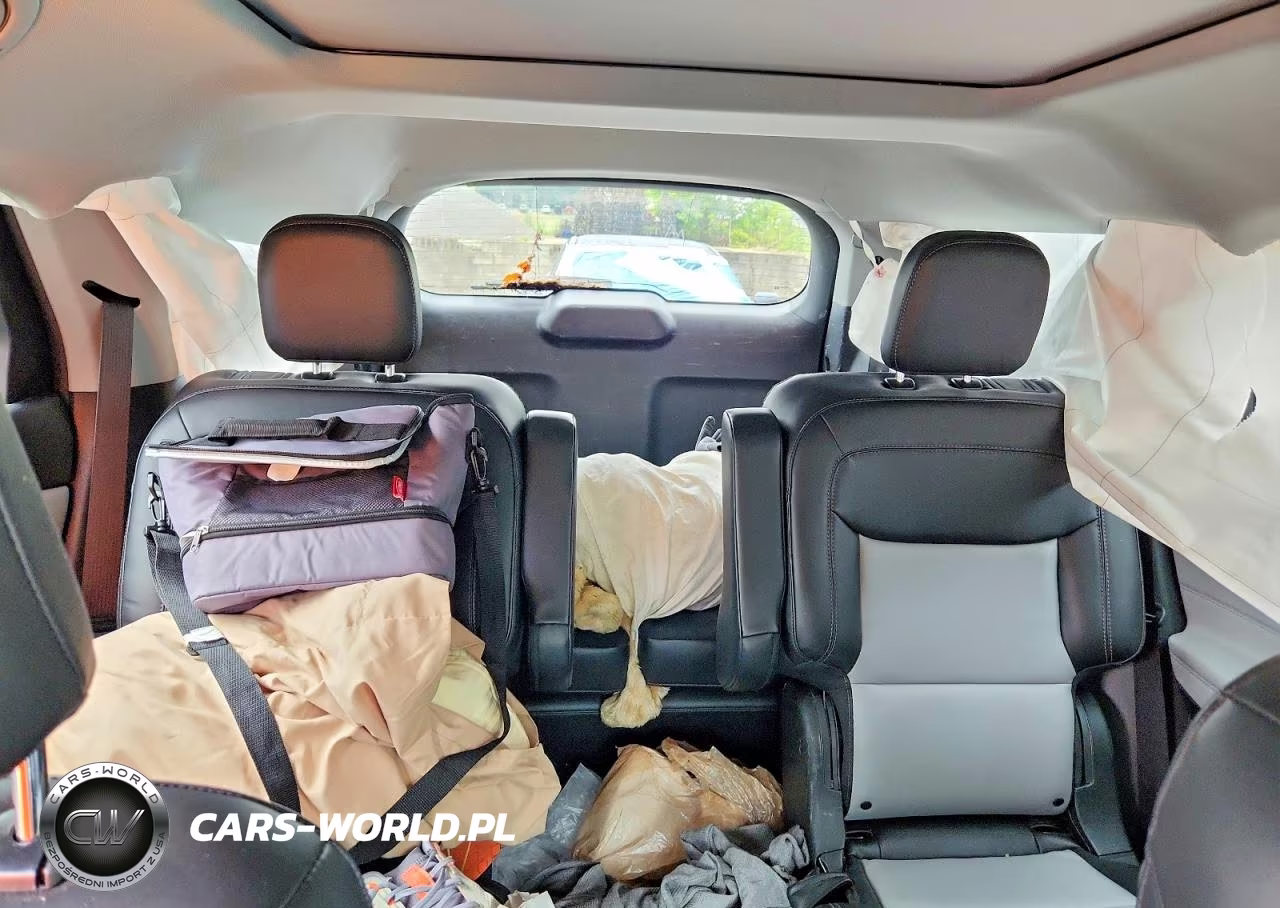 2022 Ford Explorer Xlt VIN:1FMSK8DH5NGC09603 - 10