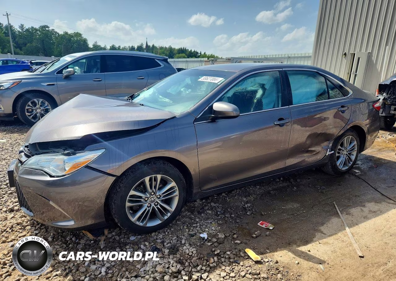 2015 Toyota Camry Se – zdjęcie 1 z 12