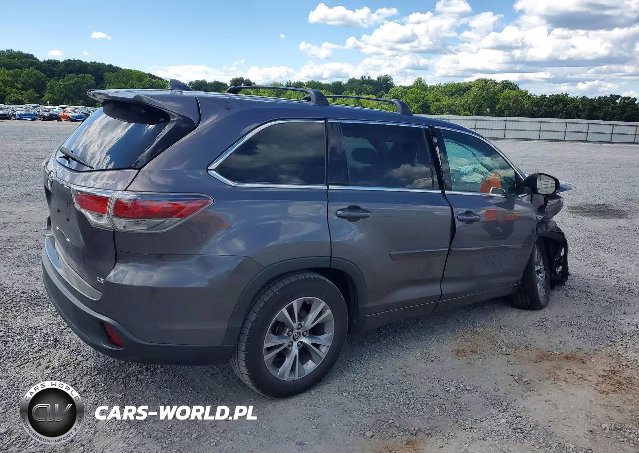 2016 Toyota Highlander Le Plus VIN:5TDZKRFH9GS120356 - 3