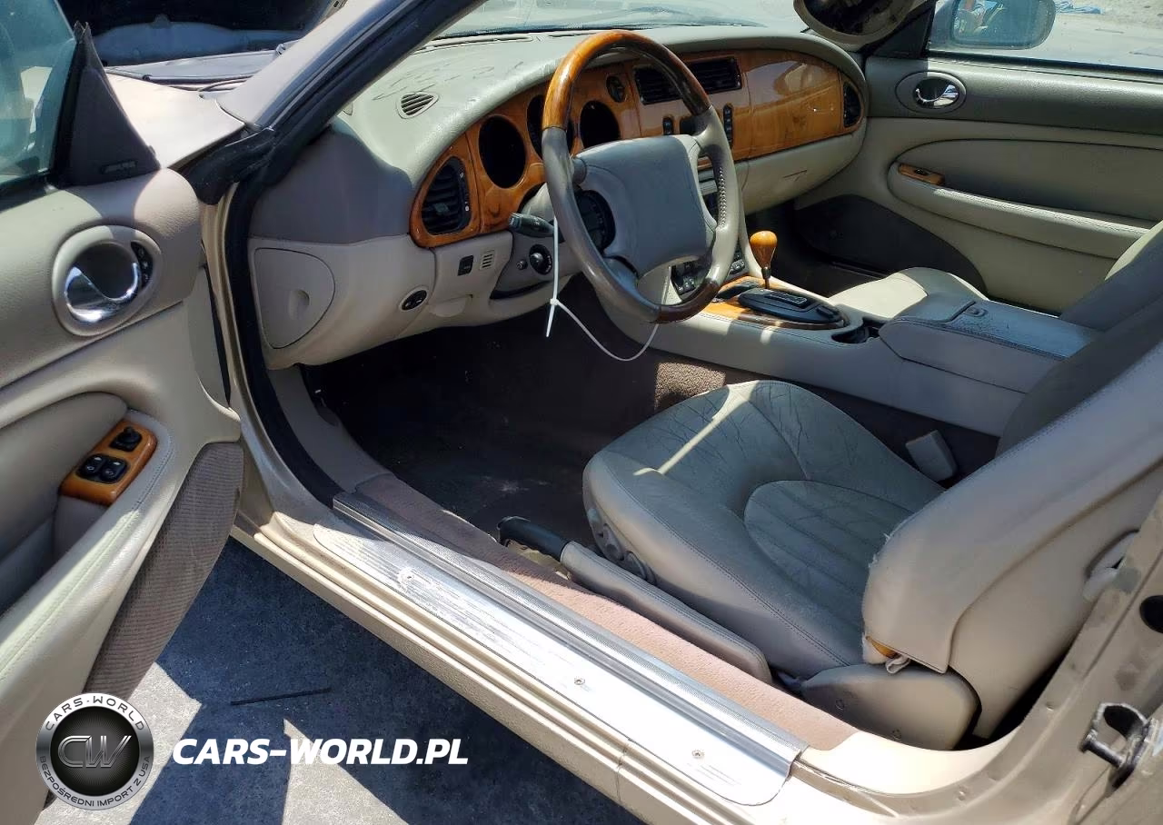 2000 Jaguar Xk8 VIN:SAJJA42C0YNA02298 - 8