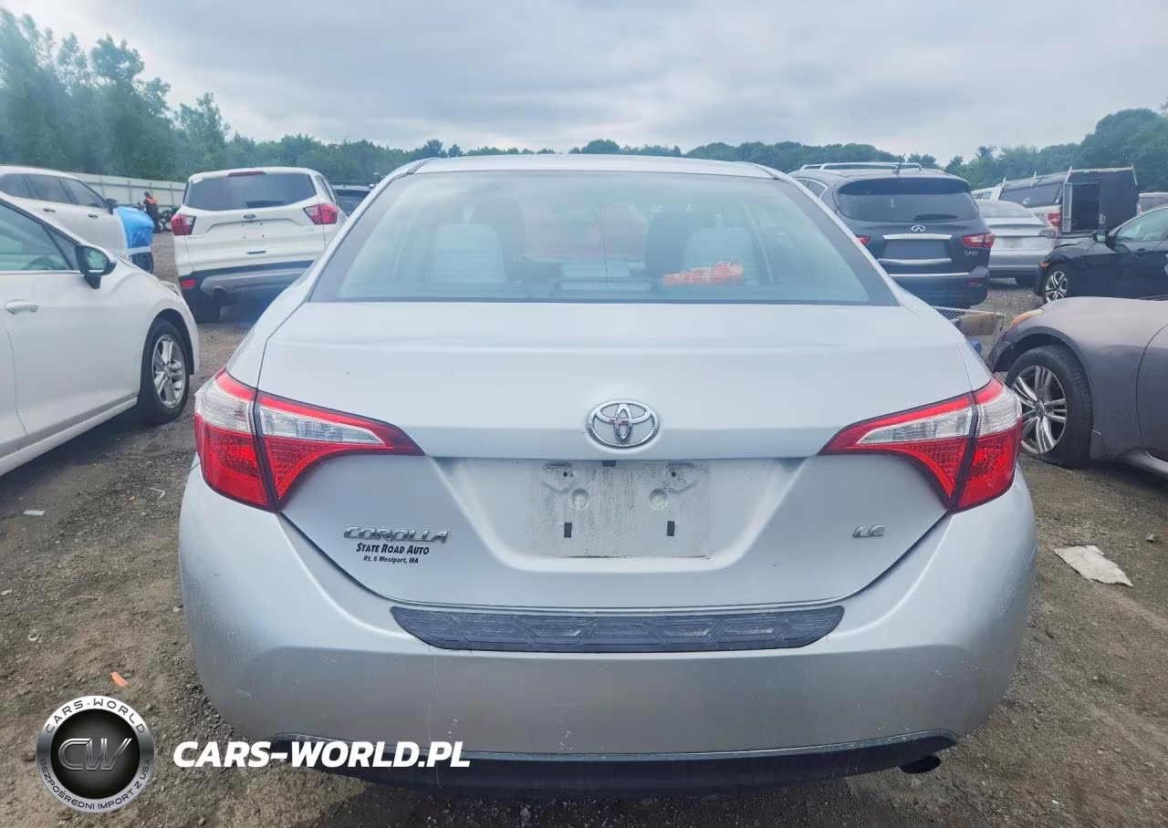 2015 Toyota Corolla Le VIN:2T1BURHE6FC465284 - 6