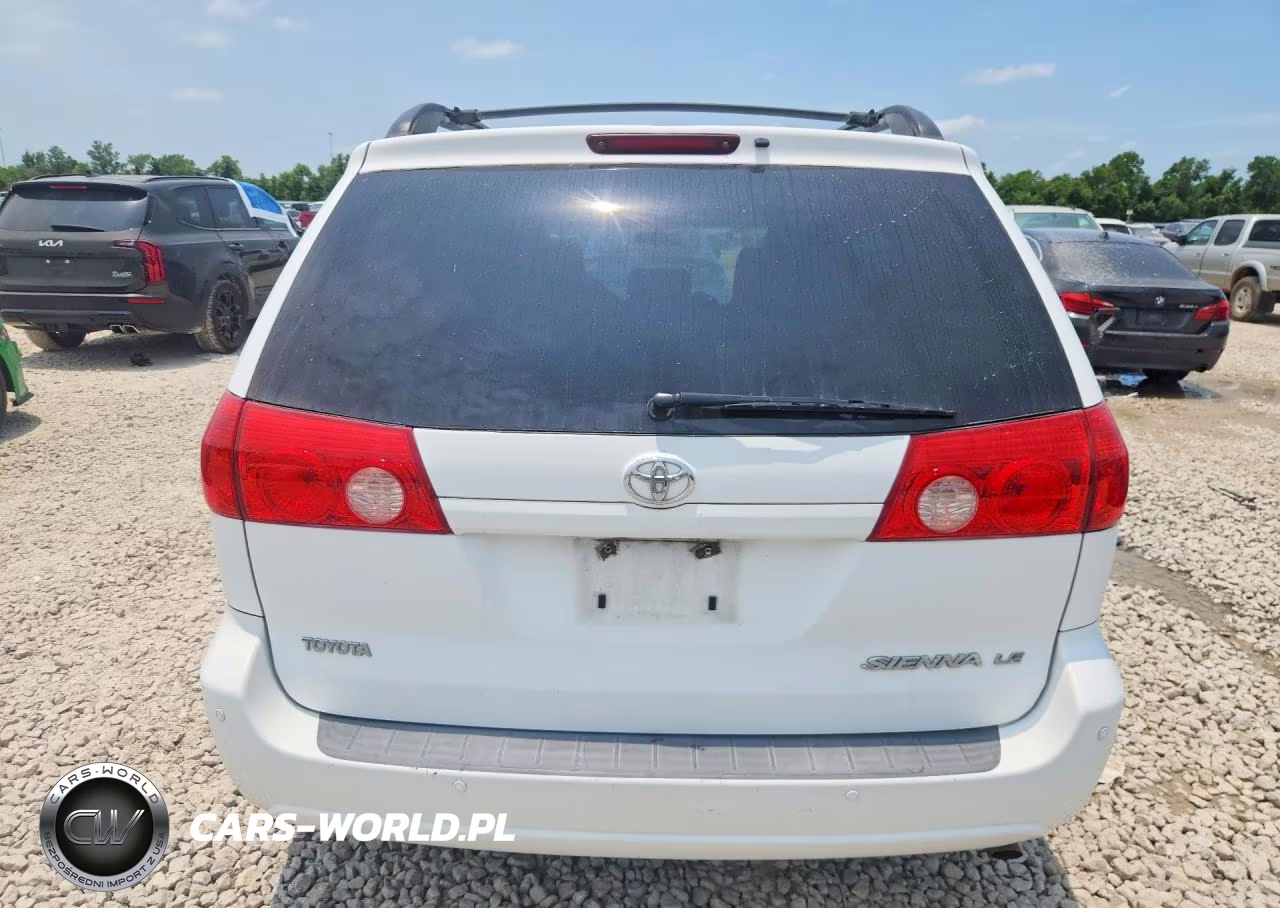 2010 Toyota Sienna Le 8-Passenger VIN:5TDKK4CC0AS309143 - 6