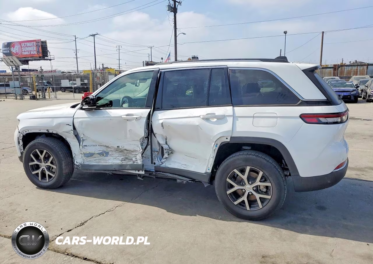 2023 Jeep Grand Cherokee Limited VIN:1C4RJGBG0P8883830 - 2
