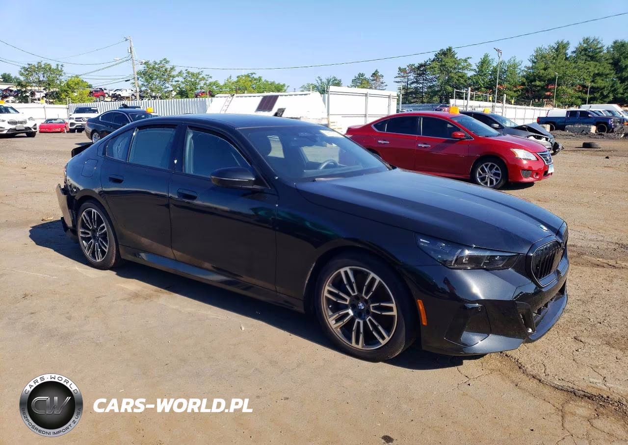2026 BMW 540 Xi VIN:WBA63FJ0XTCW18963 - 4