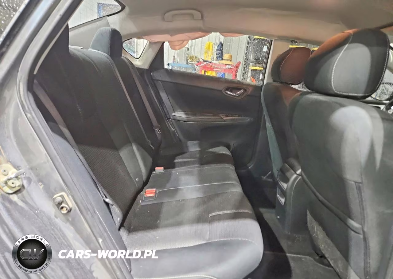 2018 Nissan Sentra S VIN:3N1AB7AP2JY325410 - 10
