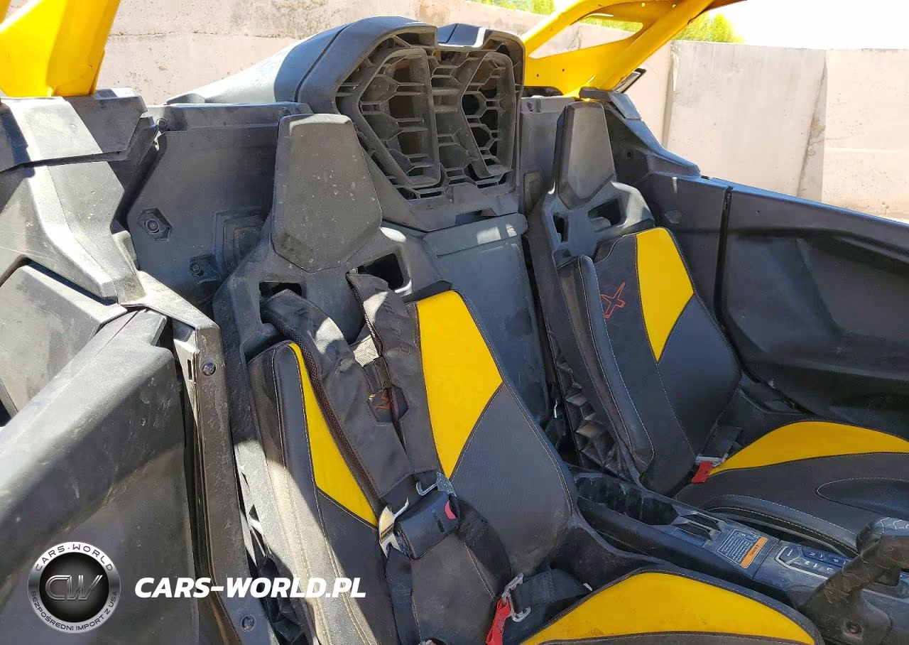 2024 Can-Am Maverick R Utility Vehicle VIN:3JB8XAT26RE000075 - 6