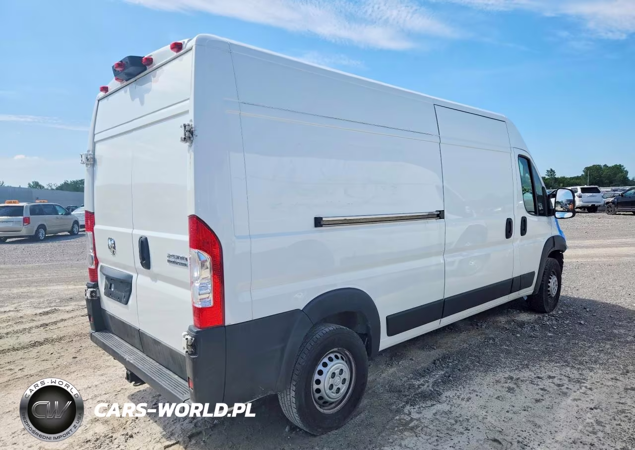 2024 Ram Promaster 2500 Delivery Van VIN:3C6LRVDGXRE140415 - 3