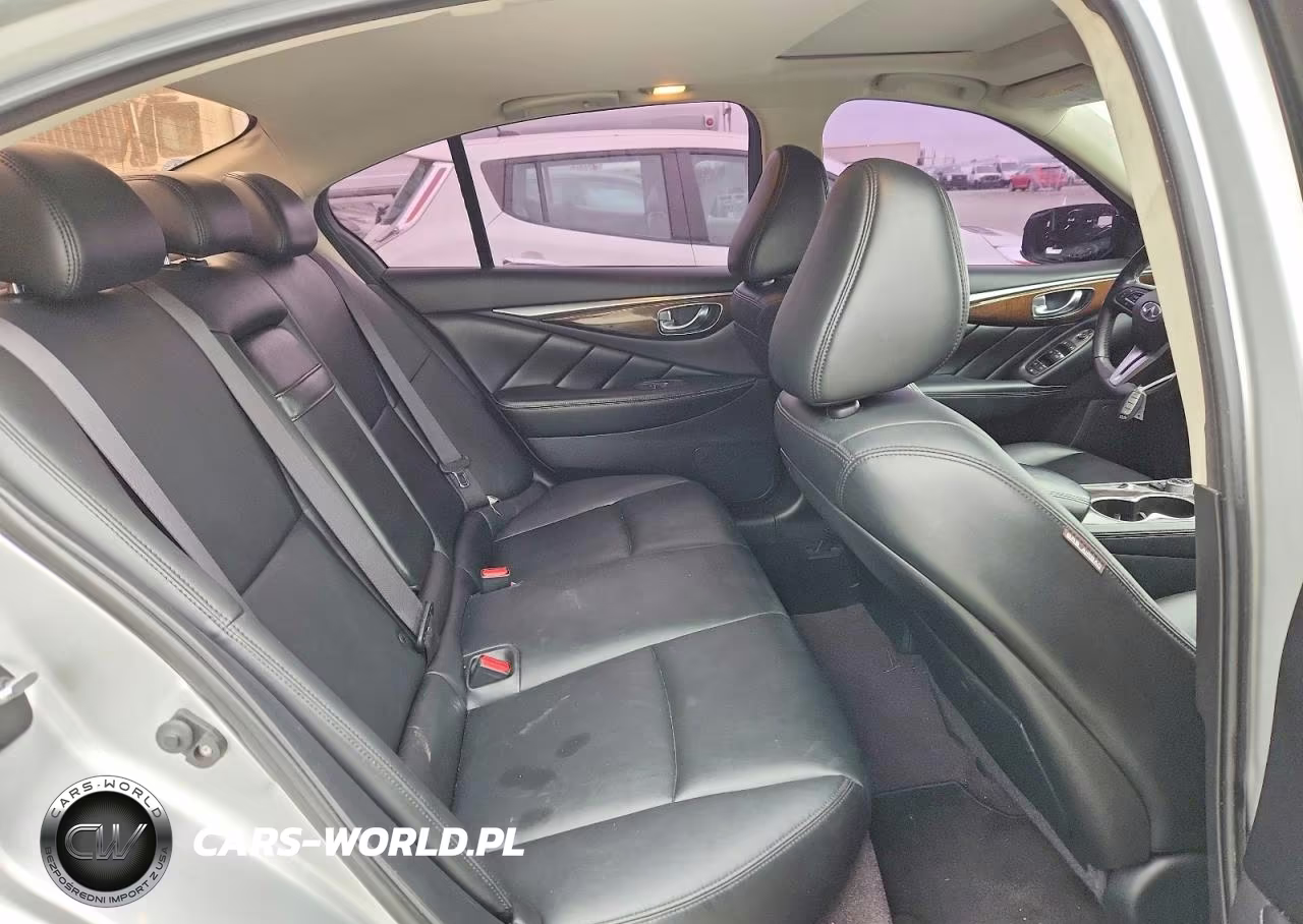 2019 Infiniti Q50 Luxe VIN:JN1EV7APXKM519194 - 10