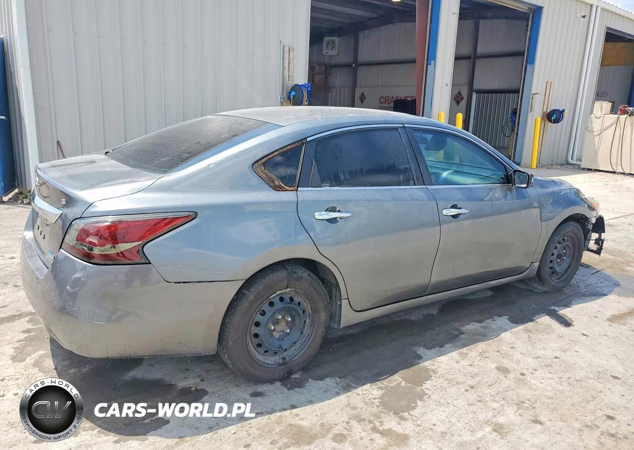 2014 Nissan Altima 2.5 S VIN:1N4AL3AP5EC133244 - 3